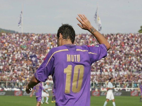 Adrian Mutu: Seharusnya Saya Pensiun di Fiorentina