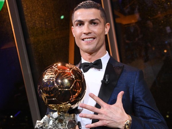Luis Nani Kagumi Paul Scholes, Namun Idolakan Cristiano Ronaldo