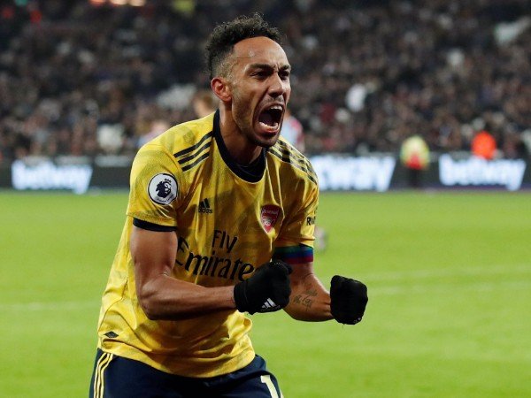 Bacary Sagna Desak Arsenal Pertahankan Aubameyang