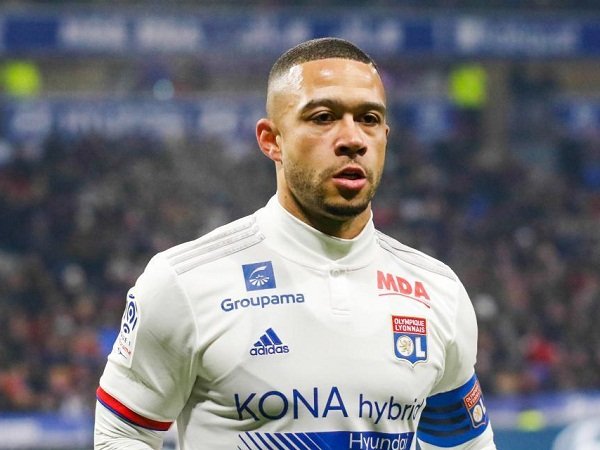 Milan Kembali Tertarik Datangkan Bintang Lyon?