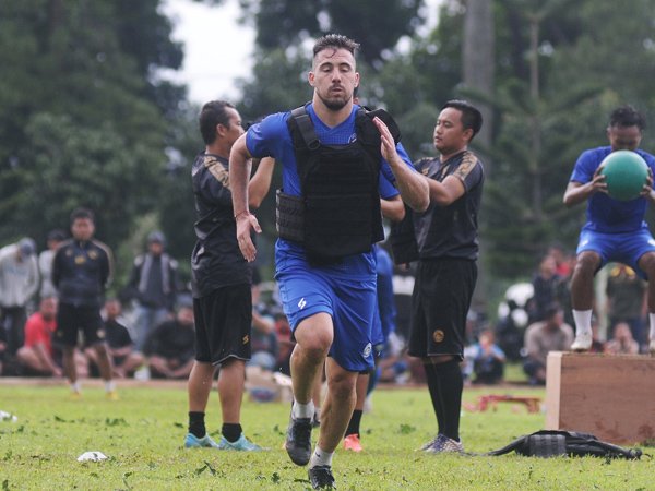 Diizinkan Pulang, Trio Latin Arema FC Masih Bertahan Di Malang
