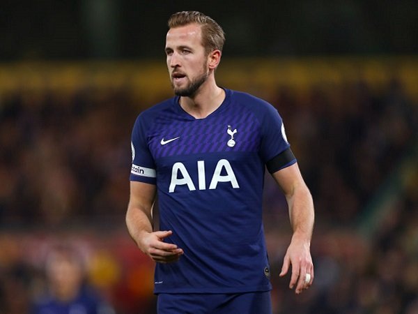 Gary Neville Desak Manchester United Rekrut Harry Kane