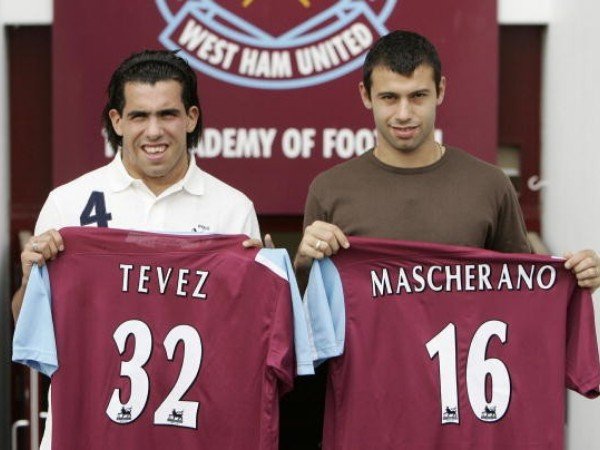 Arsenal Ternyata Pernah Lewatkan Kesempatan Rekrut Tevez dan Mascherano