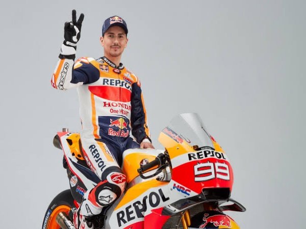 Eks Pebalap MotoGP Komentari Kiprah Lorenzo Bersama Honda