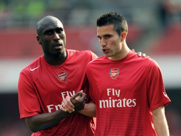 Mengejutkan! Ternyata Mantan Bek Arsenal Ini Ikut Bantu Asah Ketajaman Van Persie