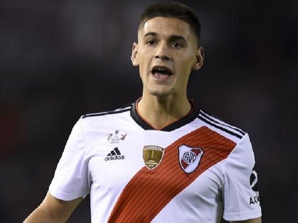 Milan Siap Saingi Inter dan Juventus Dalam Perburuan Bek Muda Argentina