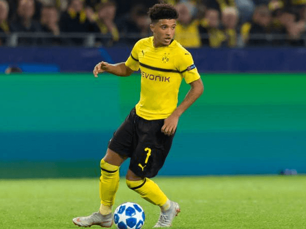Mantan Bek MU Tak Setuju dengan Banderol Tinggi Jadon Sancho