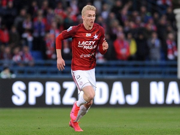 Milan Tertarik Pinang 'The New Lewandowski'