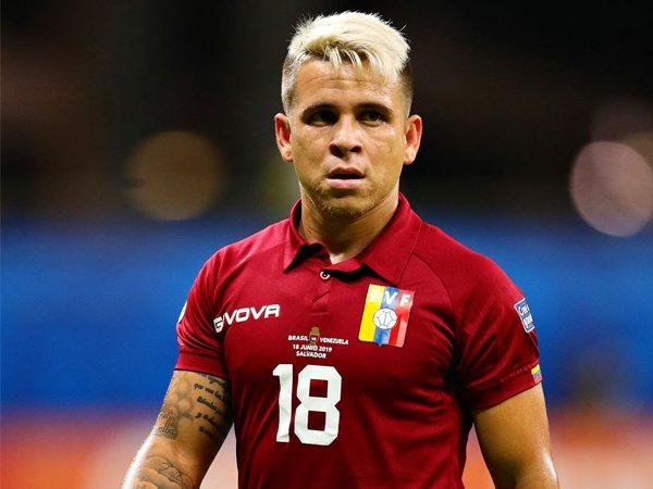 Saking Cintanya Pada Man United, Striker Santos Siap Dikontrak Seumur Hidup