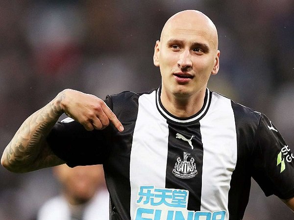 Shelvey Miliki Kemampuan Bermain di Barcelona