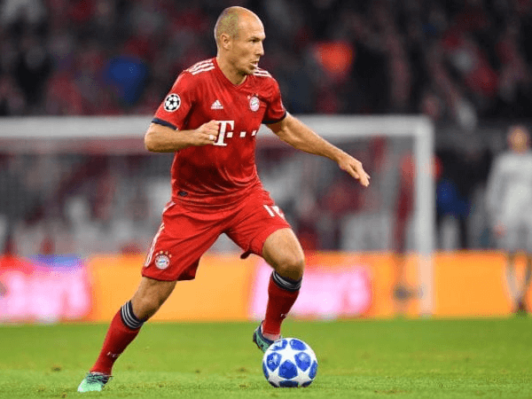 Klub Brasil Goda Arjen Robben untuk Kembali Bermain