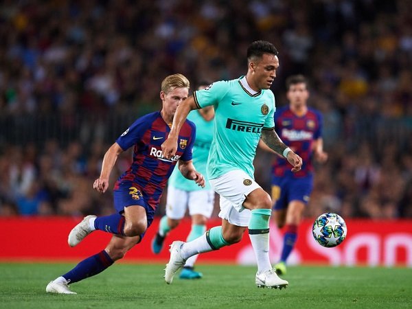 Diberi 'Pemain Buangan' Oleh Barcelona, Manajemen Inter Ngambek