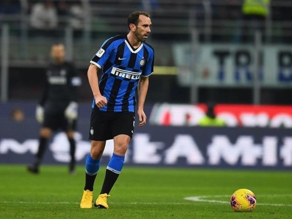 Cambiasso: Kritikan Terhadap Diego Godin Tidak Tepat!