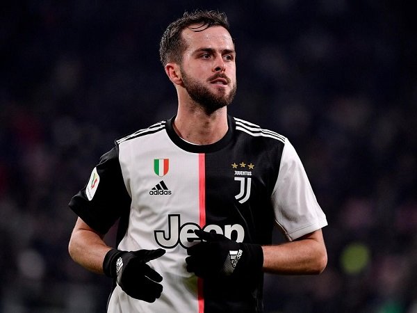Rivaldo Minta Barcelona Fokus, Bukan Kepada Miralem Pjanic