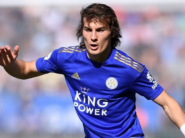 Agen Indikasikan Kepergian Caglar Soyuncu ke Barcelona