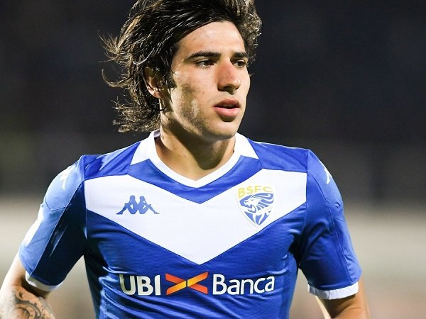 Hanya Ingin Uang Tunai, Brescia Bersikeras Soal Harga Sandro Tonali