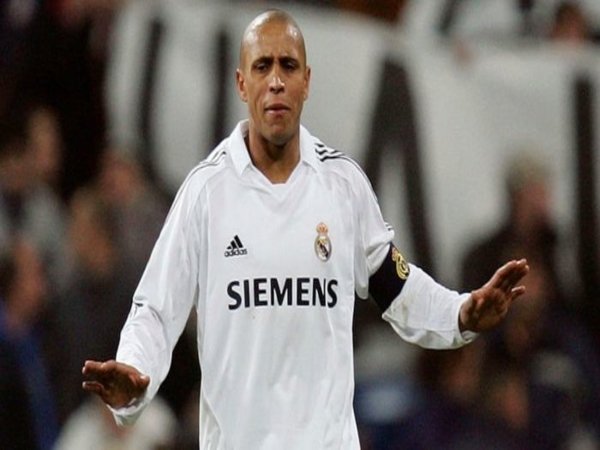 Roberto Carlos: Saya Dulu Nyaris Gabung Chelsea