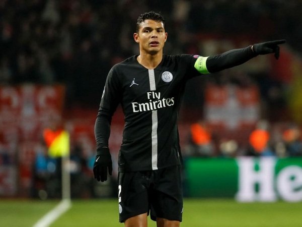 Konflik Internal Ancam Karier Thiago Silva di PSG, Milan dan Everton Tunggu Peluang