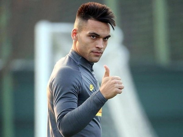 Barcelona Capai Kesepakatan Personal dengan Lautaro Martinez