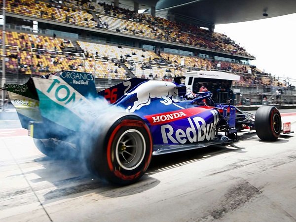 F1 Tak Akan Siarkan Balapan Musim 2020 Secara Gratis