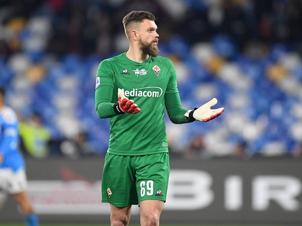 Alternatif Donnarumma, Milan Pantau Kiper Fiorentina