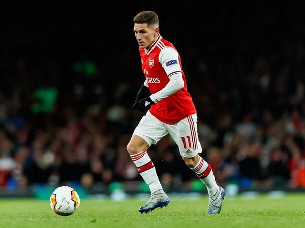 Bennacer Bersinar, Begini Keputusan Milan Soal Gelandang Arsenal