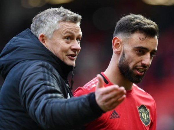 Paul Scholes Tak Terima Disamakan dengan Bruno Fernandes