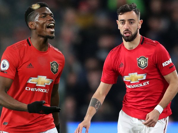 Giggs Tak Mau Banyak Komentar Terkait Duet Pogba dan Fernandes
