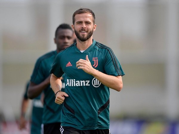 Maurizio Sarri Tuntut Miralem Pjanic Buktikan Kemampuan di Juventus