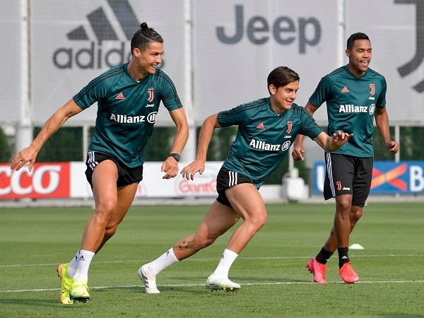 Sarri Akui Dybala dan Ronaldo Sulit Diduetkan