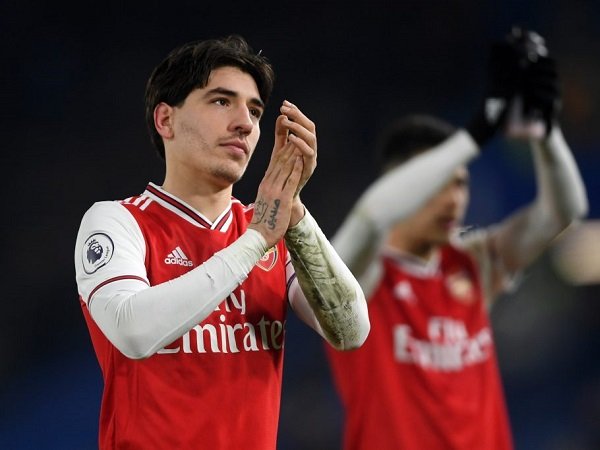 Inter Pertimbangkan Bajak Hector Bellerin dari Arsenal