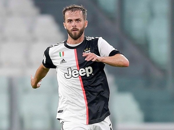 Main Buruk Kontra Milan, Juventus Degradasi Pjanic ke Bangku Cadangan