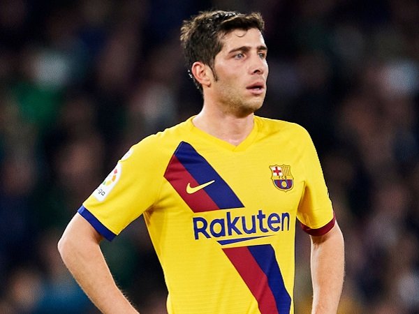 Kontra Athletic Bilbao, Sergi Roberto Bakal Absen Lagi dari Skuat Barcelona