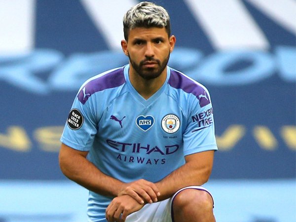 Demi Pulihkan Cedera, Sergio Aguero Terbang ke Barcelona