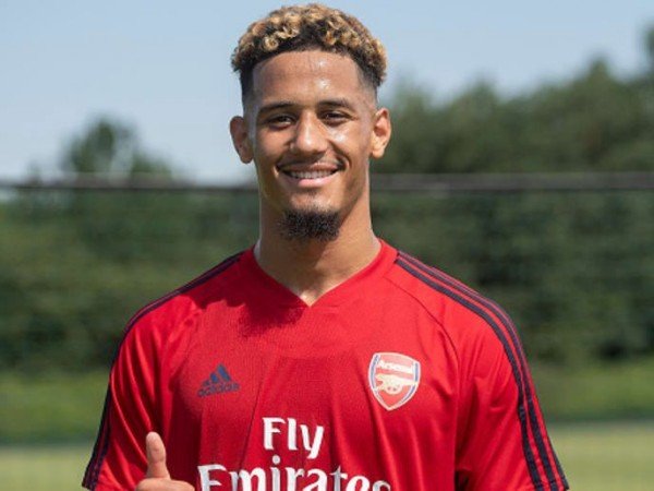 Arteta Ingatkan Fans Arsenal untuk Tidak Terlalu Berharap dengan William Saliba