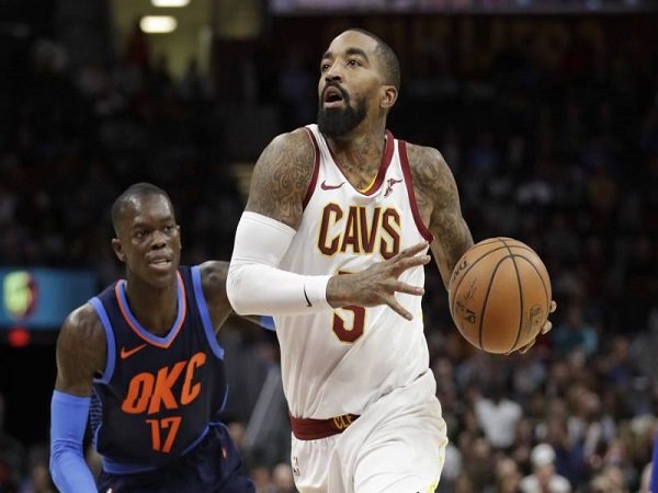 Lakers Resmi Kontrak JR Smith Hingga Akhir Musim