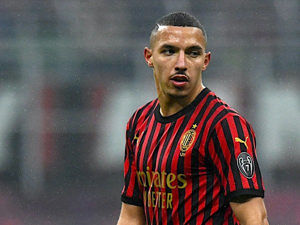 Demi Kalahkan United, Guardiola Hubungi Bintang Milan Secara Langsung