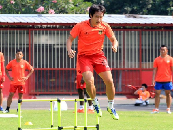 Gelandang Asing Bhayangkara FC Sebut PSSI Terlambat Ambil Keputusan