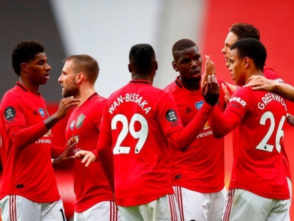 Ferdinand Sarankan MU Untuk Rekrut Striker, Begini Reaksi Solskjaer