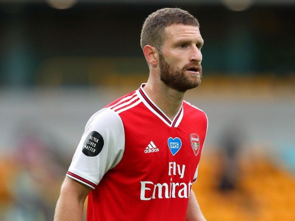 Dapat Pujian dari Mikel Arteta, Mustafi Bakal Diberi Kontrak Baru?