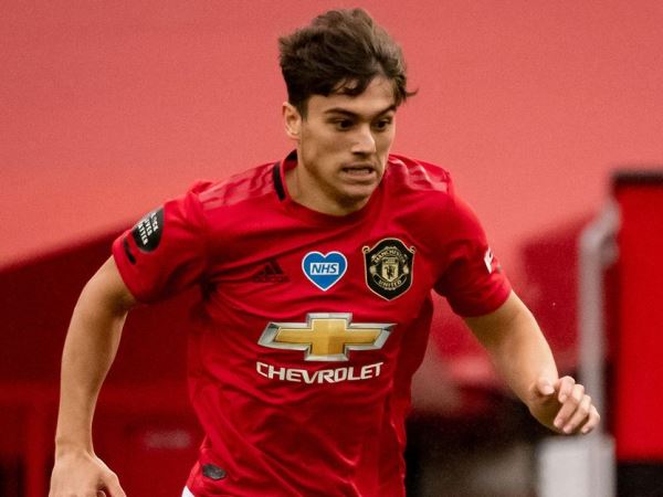 Agen Klaim Daniel James Takkan Dipinjamkan oleh Manchester United
