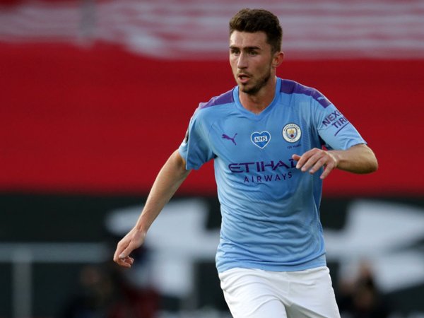 Jelang Laga Kontra Newcastle, Laporte Minta Man City Jaga Fokus