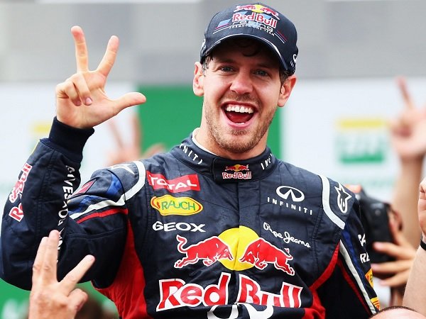 Sebastian Vettel Berpeluang Gabung Red Bull Lagi