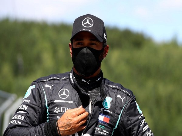Hamilton Melempem di Hari Pertama, Wolff Merasa Ada Yang Aneh Dengan Mobil Mercedes
