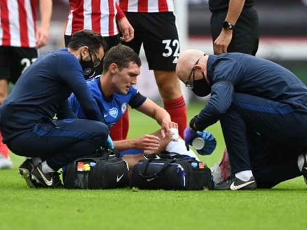 Wright: Christensen Agak 'Dikasari' Lawan Sheffield United