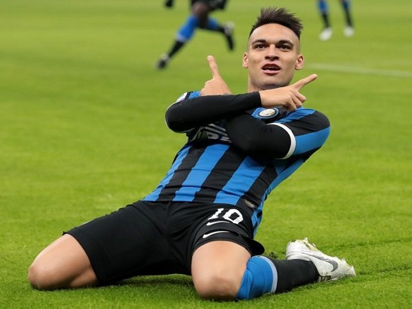 Barcelona Masih Percaya Bisa Datangkan Lautaro Martinez