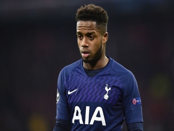 Tottenham Tolak Ketertarikan Barca Terhadap Ryan Sessegnon