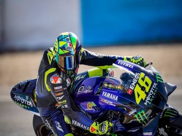Eks Pebalap MotoGP Ini Berharap Supaya Rossi Tak Cepat Pensiun