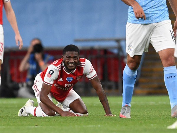 Mikel Arteta Sanjung Perubahan Mental Ainsley Maitland-Niles