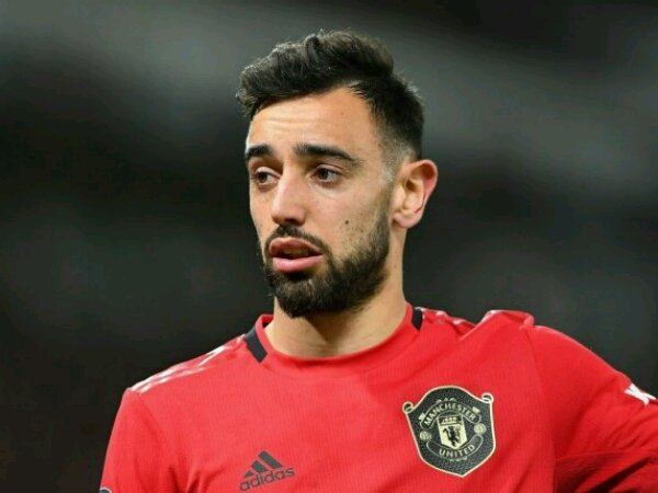 MU Akan Bayar Tambahan 9 Juta Pound Pada Sporting Lisbon Untuk Transfer Bruno Fernandes